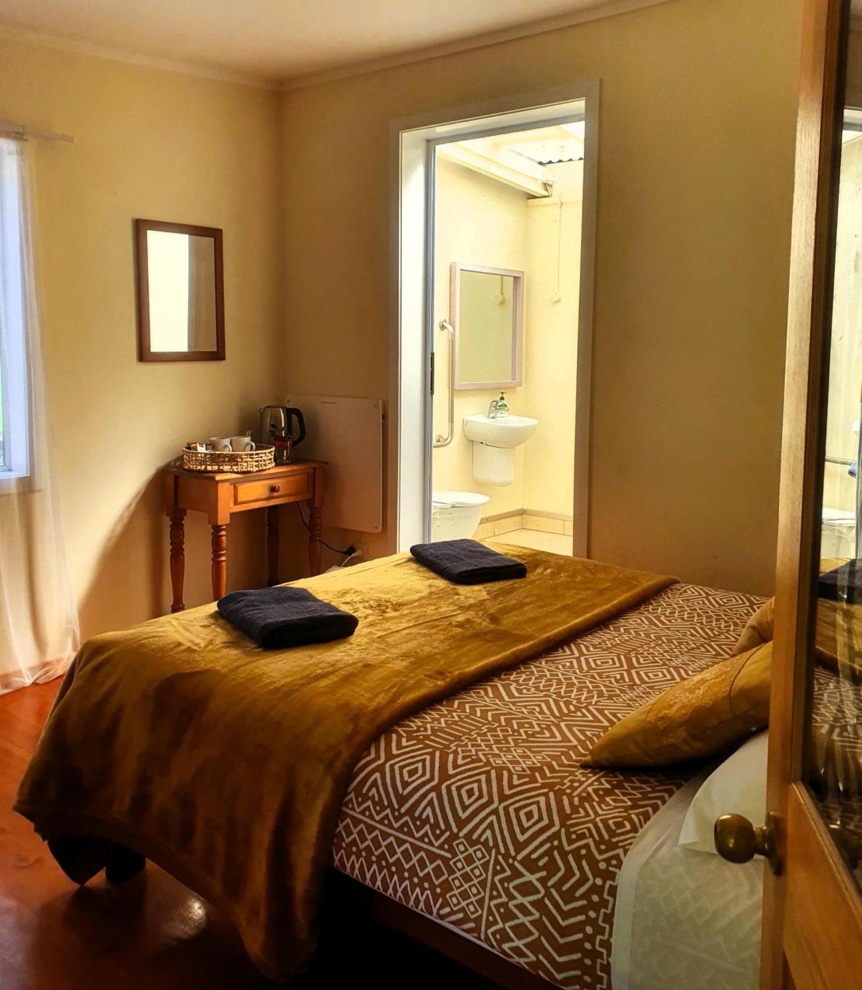 Kawai Purapura Yoga Retreat Centre Hotel Оукланд Екстериор снимка