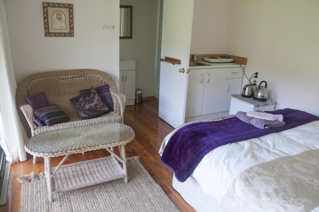 Kawai Purapura Yoga Retreat Centre Hotel Оукланд Екстериор снимка